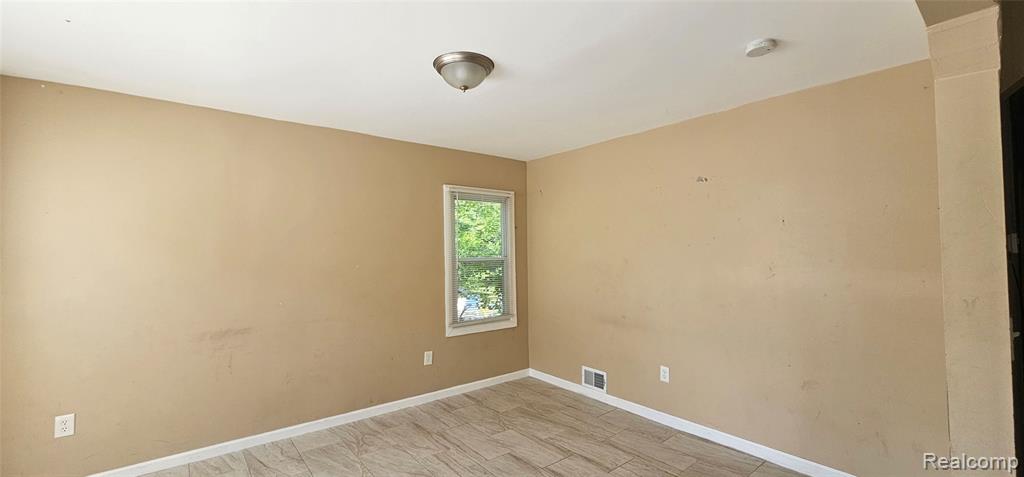 8095 Roselawn Street, Detroit, MI 48204 — Photo 4