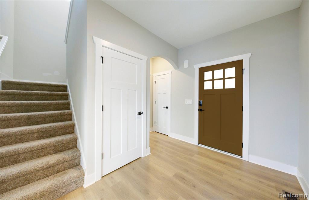 579 ROUND ROCK (MOH80), Howell, MI 48843 — Photo 2