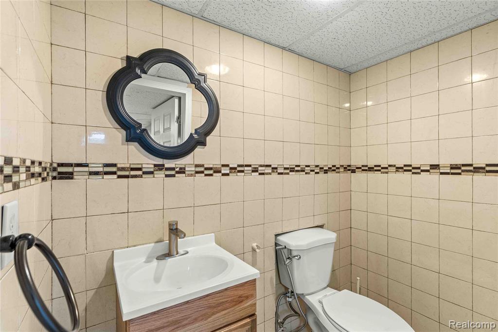 7642 Normile Street, Dearborn, MI 48126 — Photo 27