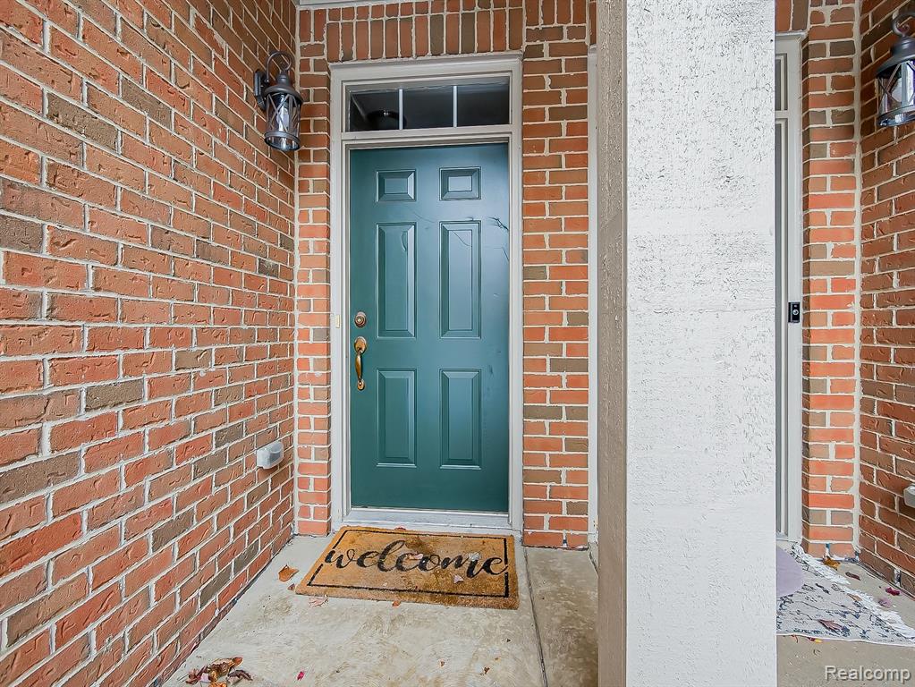 245 WRIGHT Street, Wixom, MI — Photo 32