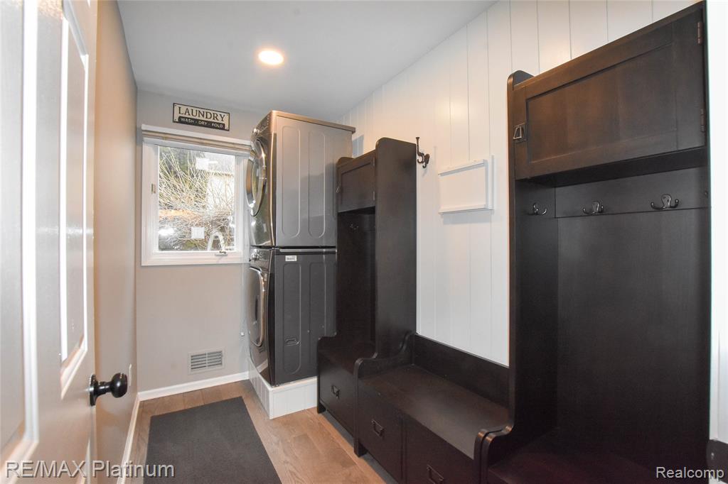 8868 Solitude Drive, Brighton, MI 48116 — Photo 25