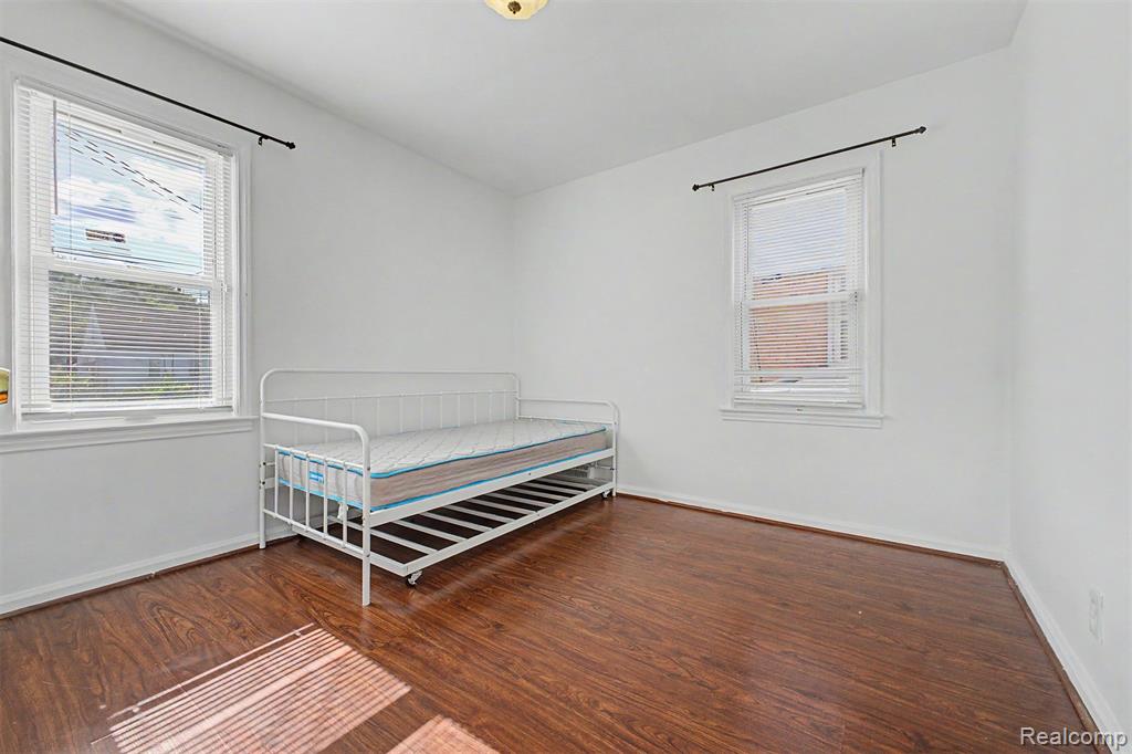 4645 Rosalie Street, Dearborn, MI 48126 — Photo 17