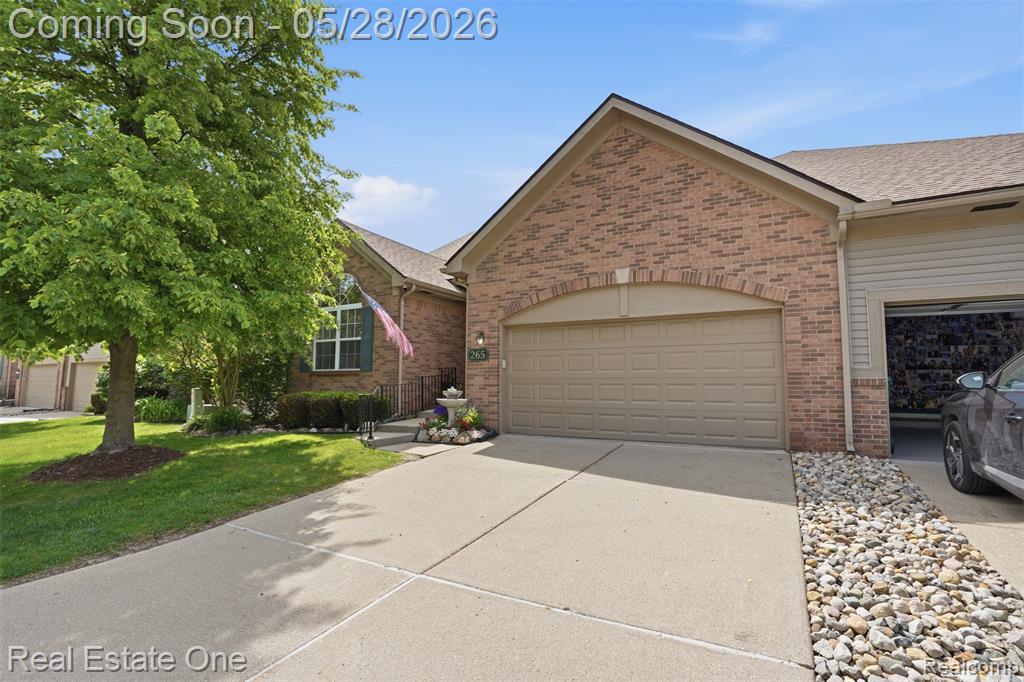 265 Winslow Circle, Commerce Twp, MI 48390 — Photo 3