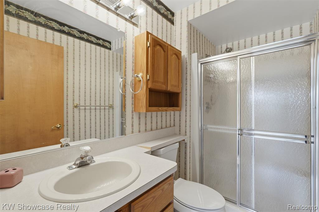 42289 Saratoga Circle, 8, Canton, MI 48187 — Photo 21