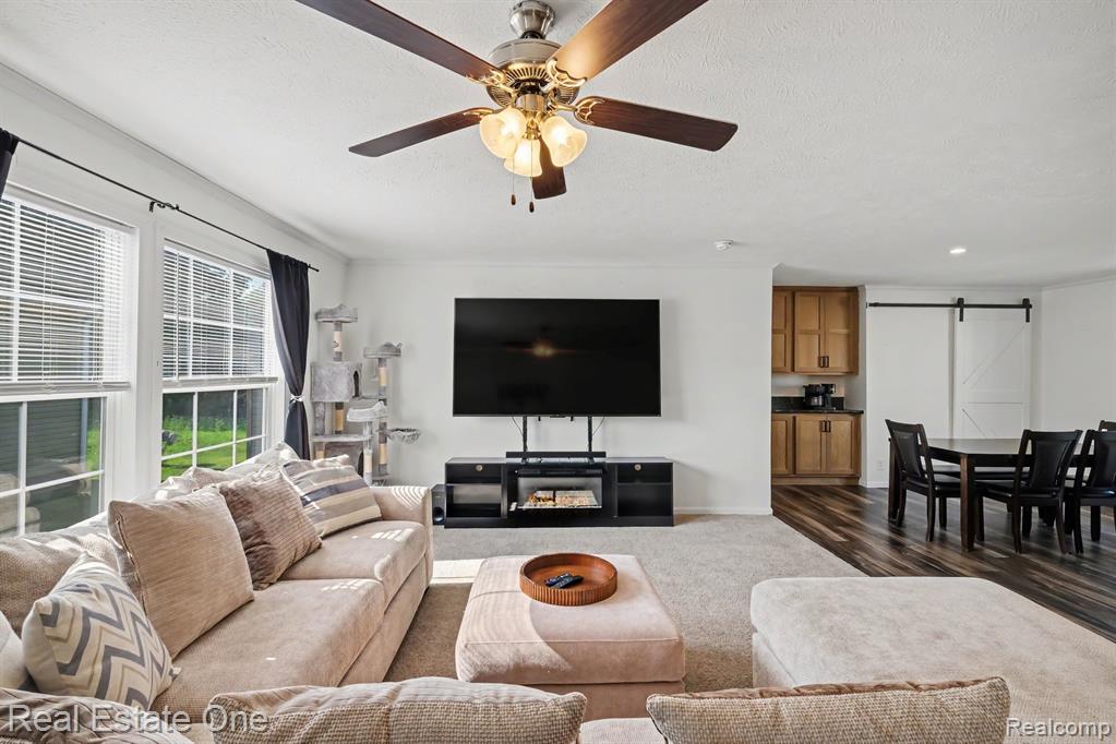 6548 Prince Blvd, Fenton, MI 48430 — Photo 4
