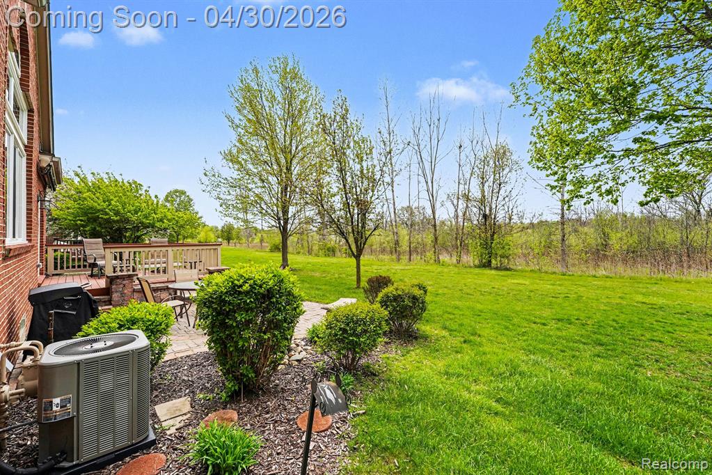 47649 Scenic Circle Drive S, Canton, MI 48188 — Photo 26