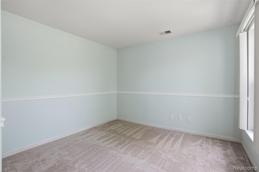 320 N Wixom Road, 30, Wixom, MI 48393 — Photo 24