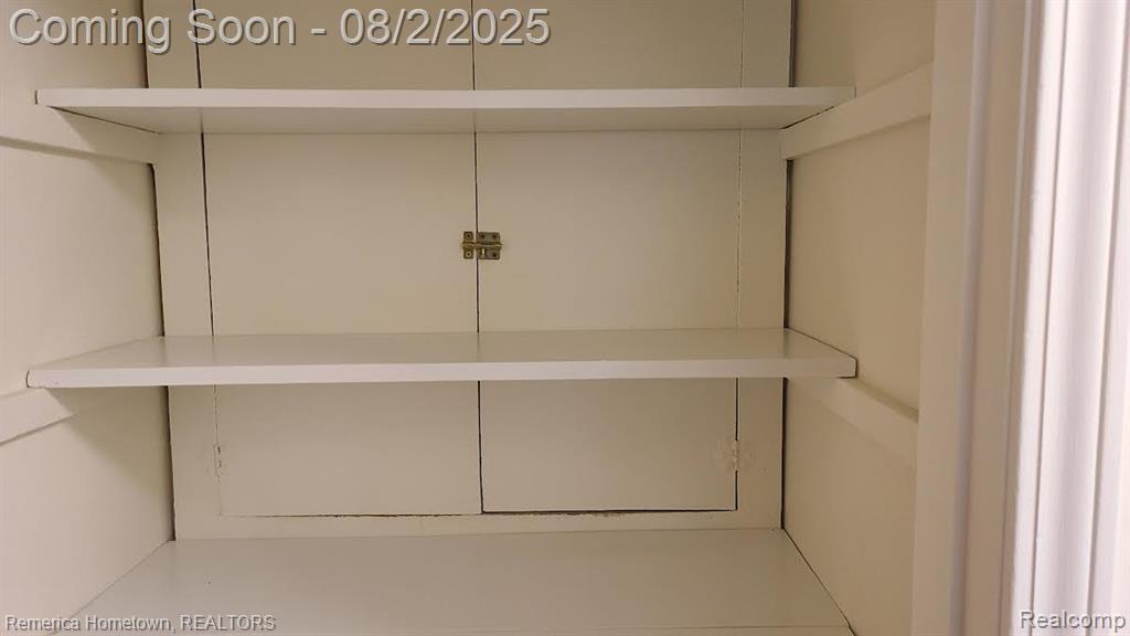 8736 Ringwood Drive, Commerce Twp, MI 48382 — Photo 15