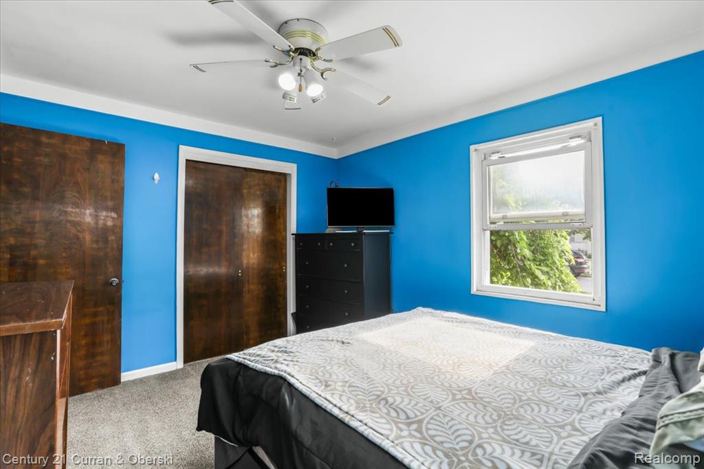 6958 Whitby Street, Garden City, MI — Photo 11