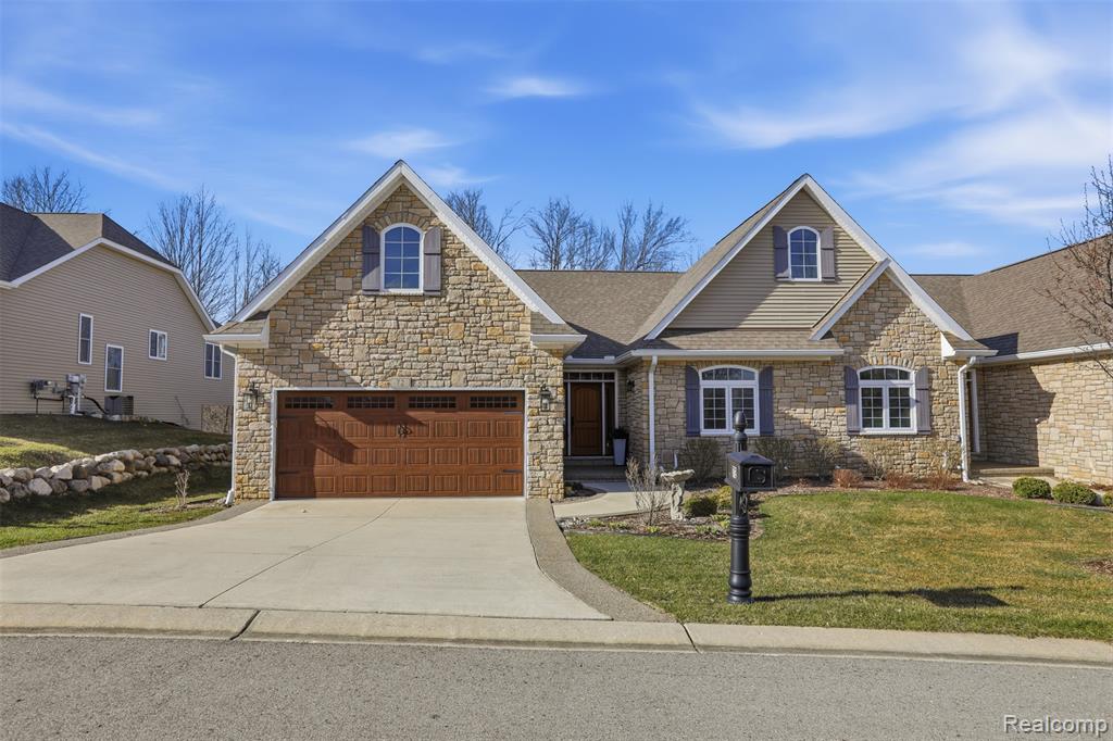 72 Fox Hollow Drive, Metamora, MI 48455 — Photo 2