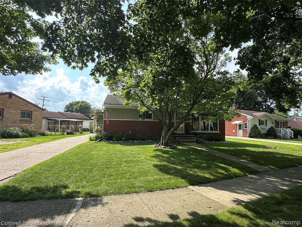 661 Lincoln Street, Lapeer, MI 48446 — Photo 31