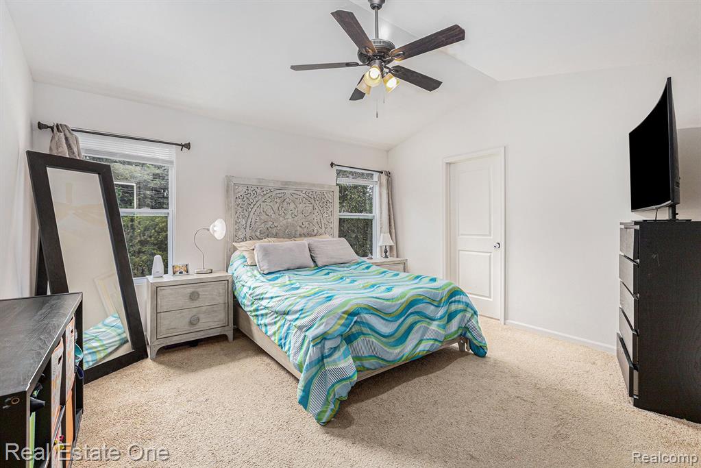 42802 N CUMBERLAND Drive, Van Buren, MI 48111 — Photo 21
