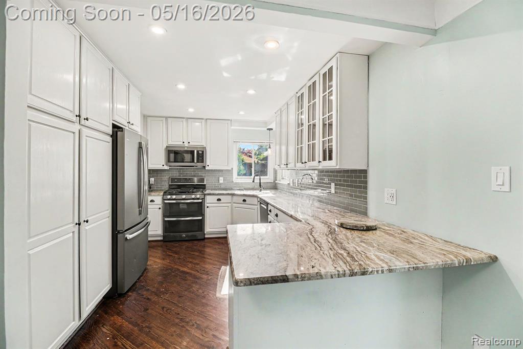 16965 Reedmere Avenue, Beverly Hills, MI 48025 — Photo 12
