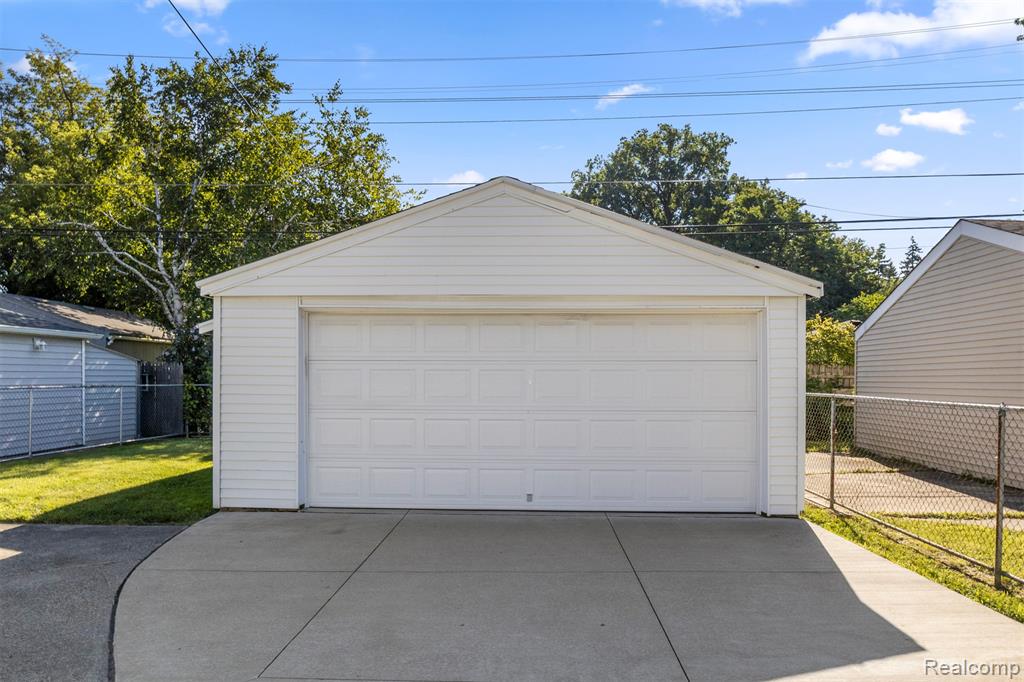 4421 Edgewood Street, Dearborn Heights, MI 48125 — Photo 28