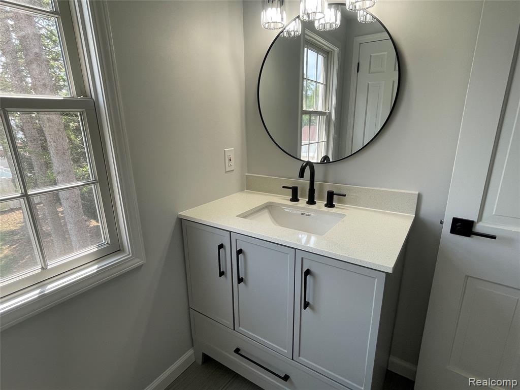 13203 Chestnut Street, Southgate, MI 48195 — Photo 36
