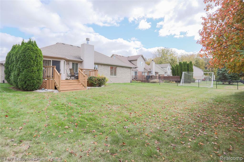 50315 Alden Drive, Macomb, MI 48044 — Photo 6