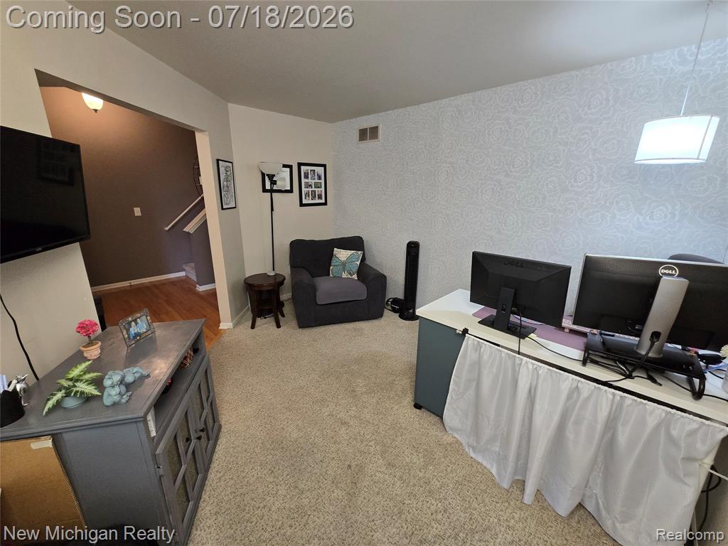 8165 Timber Trail, White Lake, MI — Photo 4