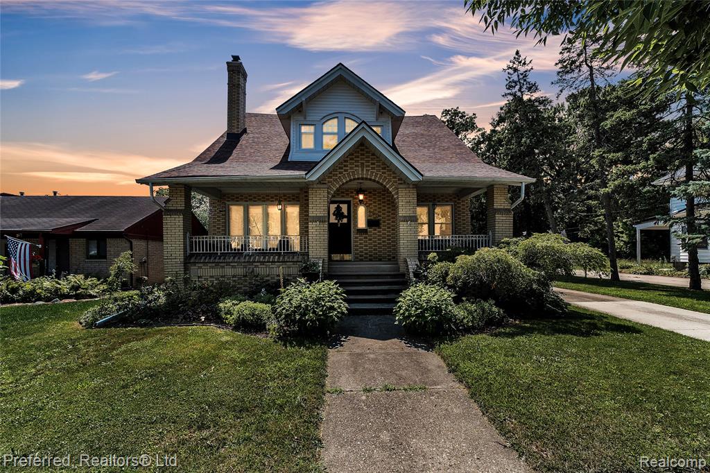 190 Crocker Boulevard, Mount Clemens, MI 48043 — Photo 2