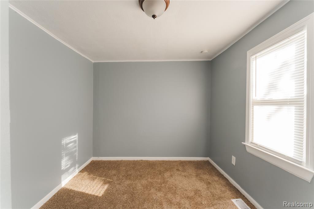 4901 Cornell Street, Dearborn Heights, MI 48125 — Photo 13