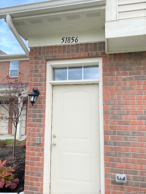 51856 E Pointe Lane, Chesterfield, MI — Photo 2