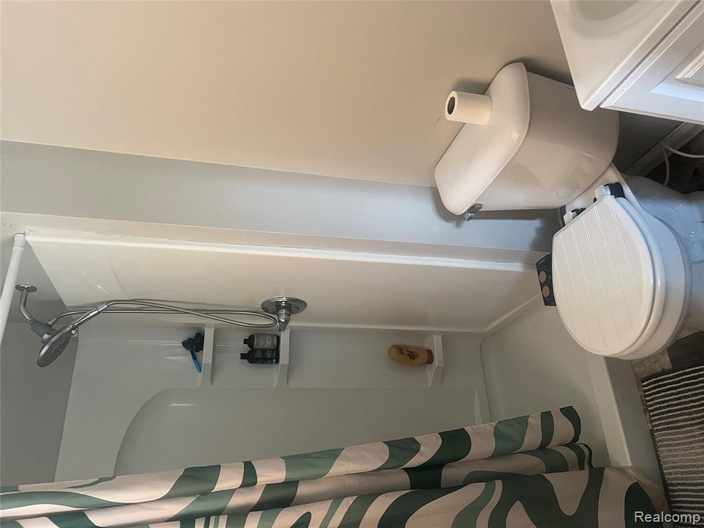 7451 Johnson Road W, Flushing, MI 48433 — Photo 7