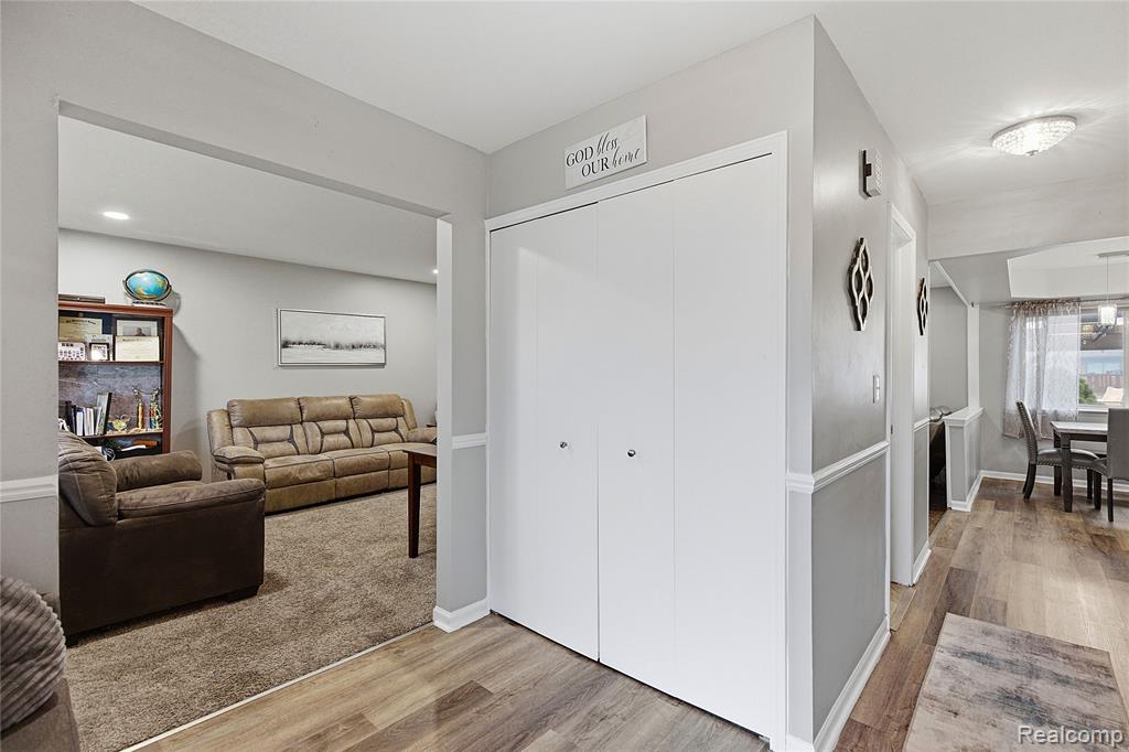 41383 Justin Drive, Clinton Twp, MI 48038 — Photo 3