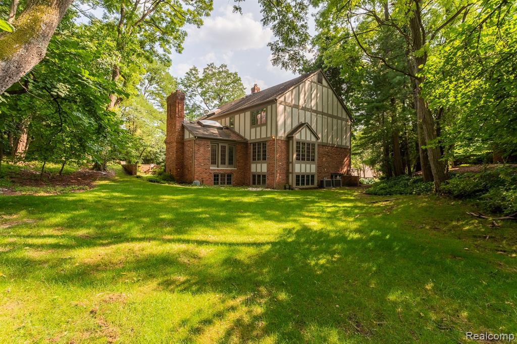 4309 Copper Cliff Court, Bloomfield Hills, MI 48302 — Photo 29