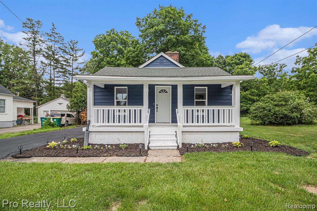 77 WIARD Road, Ypsilanti, MI 48198 — front exterior