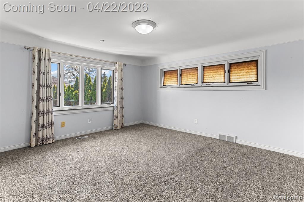 409 Crescent Drive, Dearborn, MI 48124 — Photo 29
