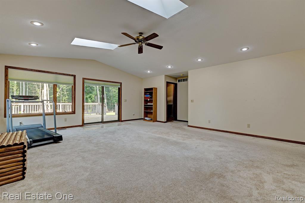 2225 LYNN Road, Sanford, MI 48657 — Photo 18