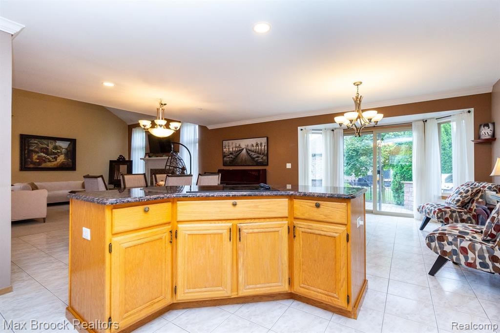 50592 MURRAY Drive, Macomb, MI 48044 — Photo 14