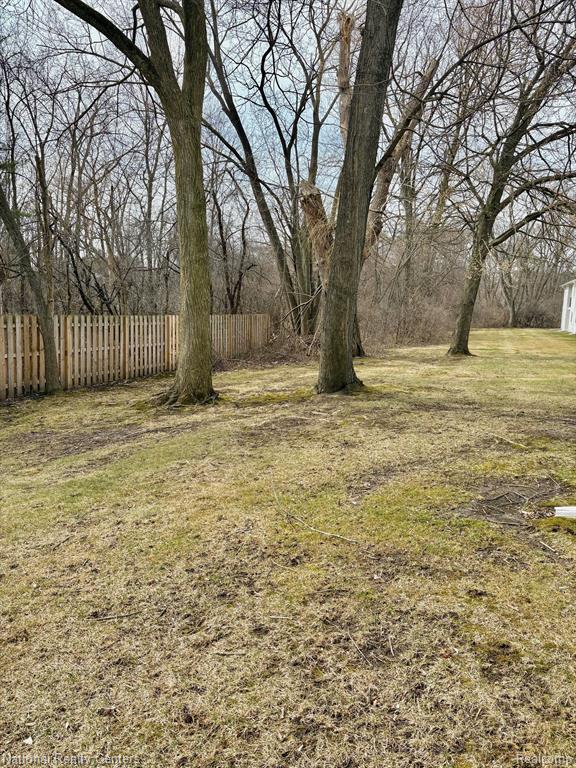 42499 PLYMOUTH HOLLOW Drive, 32, Plymouth, MI 48170 — Photo 20
