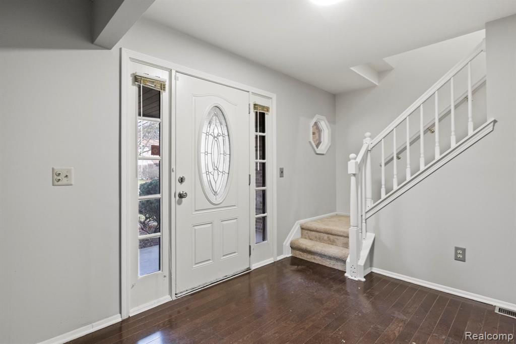 46749 Camelia Drive, Canton, MI 48187 — Photo 6