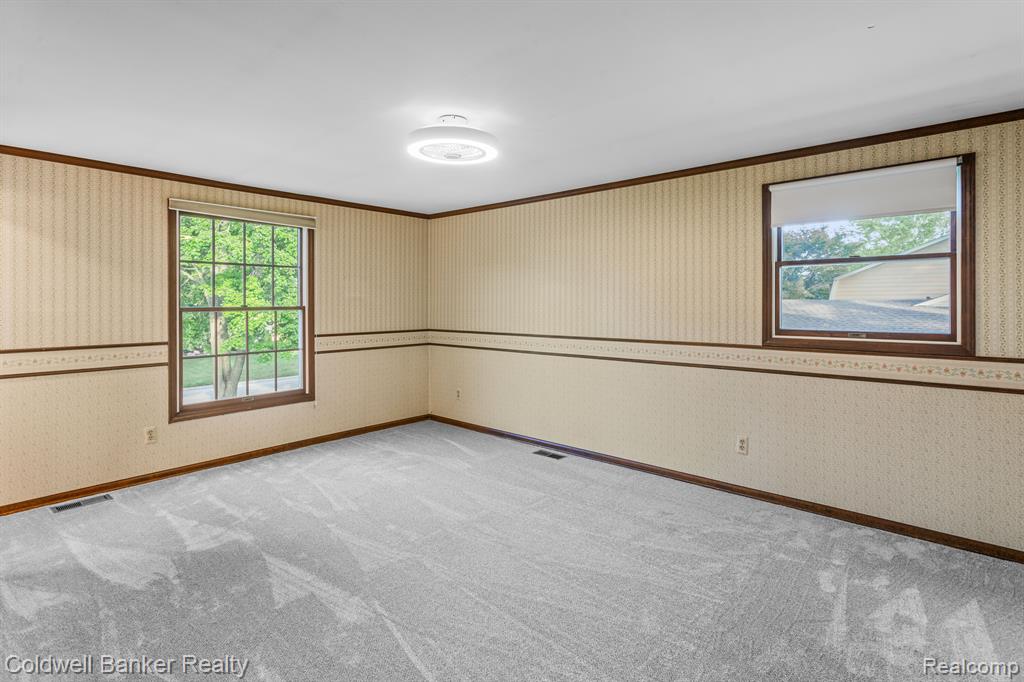 16235 WINCHESTER Drive, Northville, MI 48168 — Photo 34