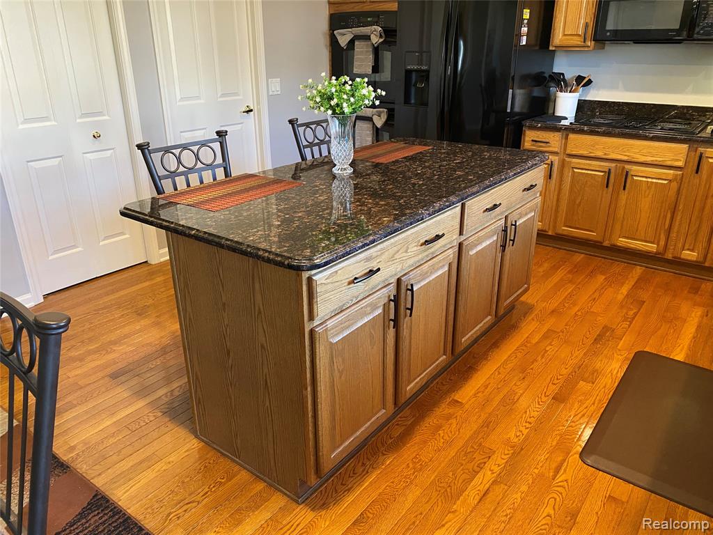721 Enchantment Drive, Rochester Hills, MI 48307 — Photo 13