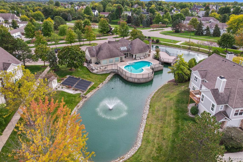 1569 WEATHERSTONE Drive, Ann Arbor, MI 48108 — Photo 14