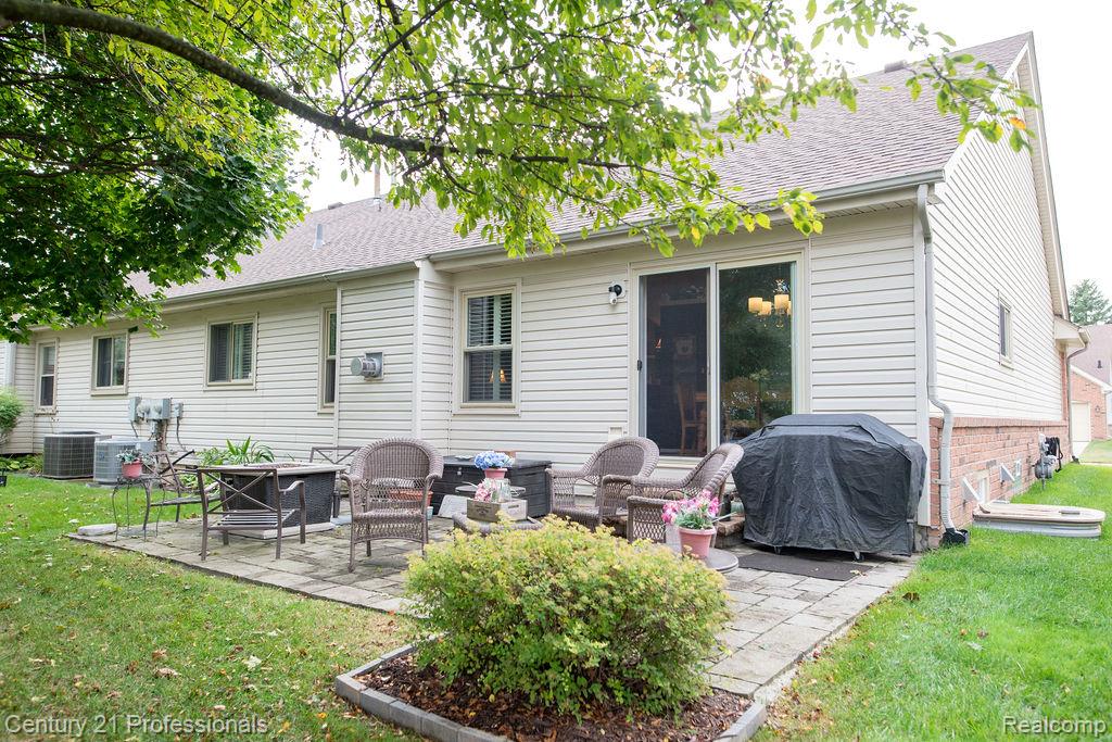 57136 Megan Drive, Washington, MI — Photo 6