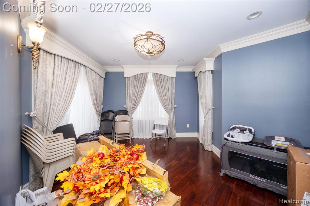 6616 Fairwood Drive, Dearborn Heights, MI 48127 — Photo 23