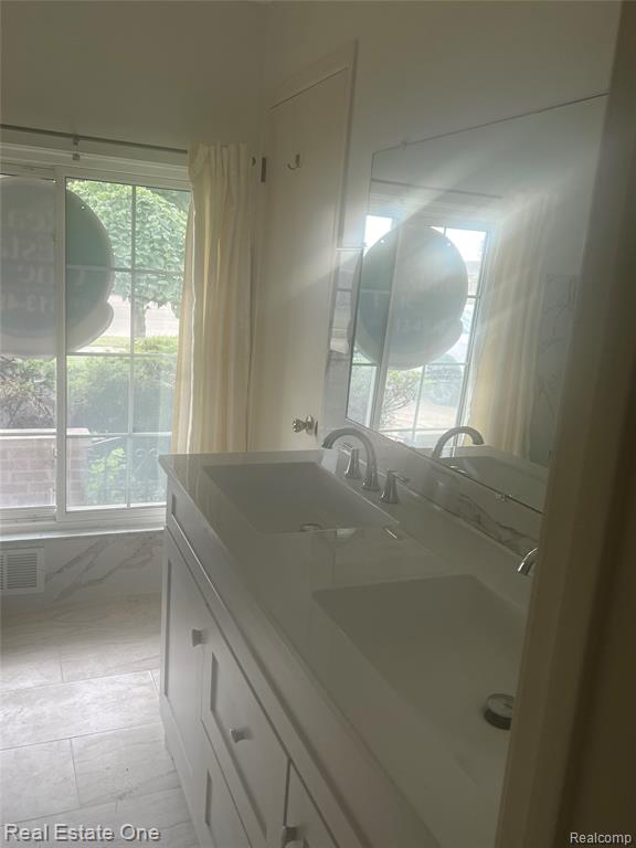 41416 N SPICEMILL Drive E, Sterling Heights, MI 48314 — Photo 12