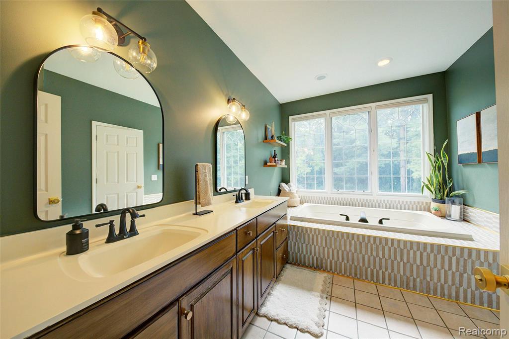 6728 Spring Creek, Plymouth, MI 48170 — Photo 8