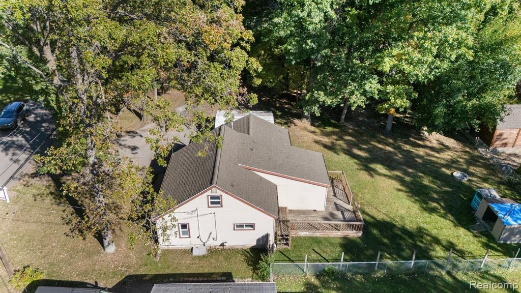 917 LOWELL Avenue, Jackson, MI 49202 — Photo 33