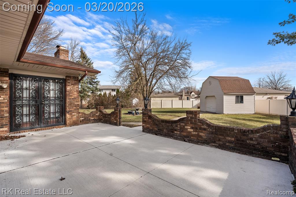 41319 Julie Court, Clinton Twp, MI 48038 — Photo 32