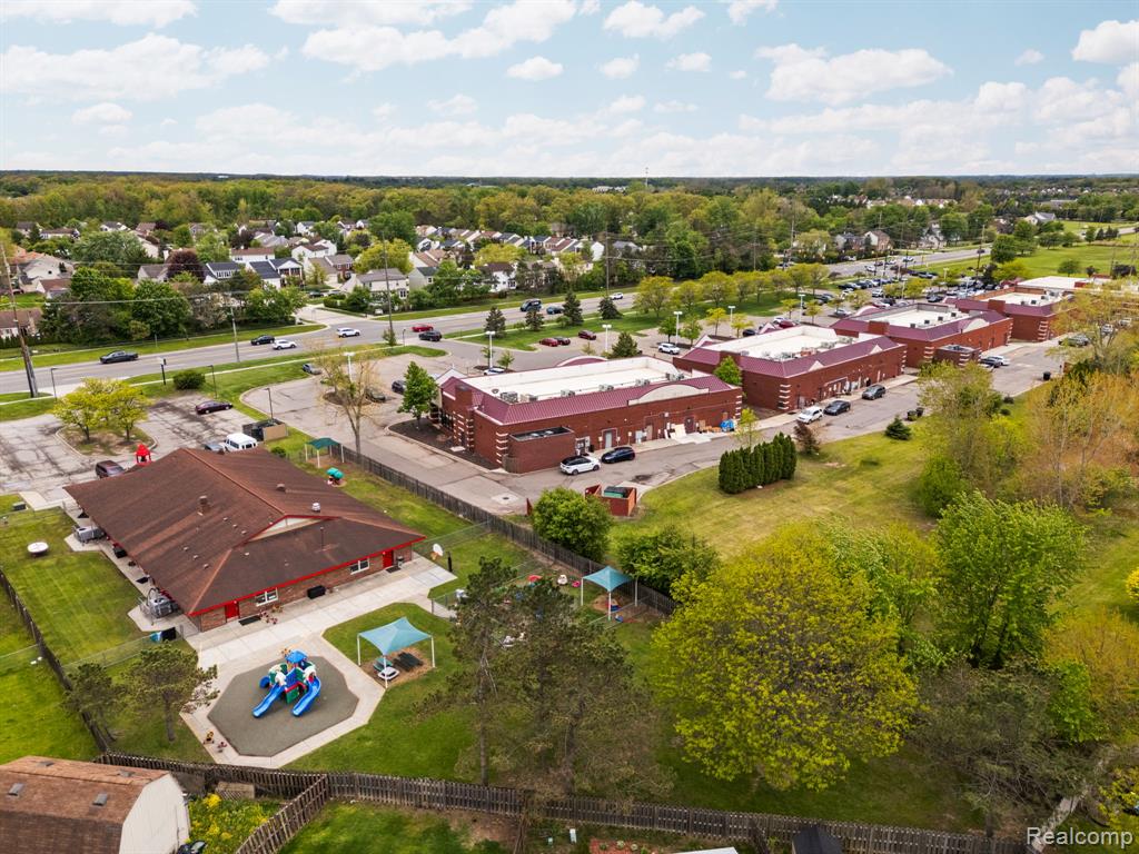 44089 Harsdale Drive, Canton, MI 48187 — Photo 56