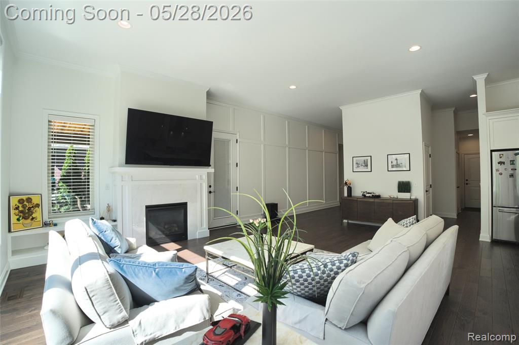 54311 Lawson Creek Drive, Utica, MI 48316 — Photo 10