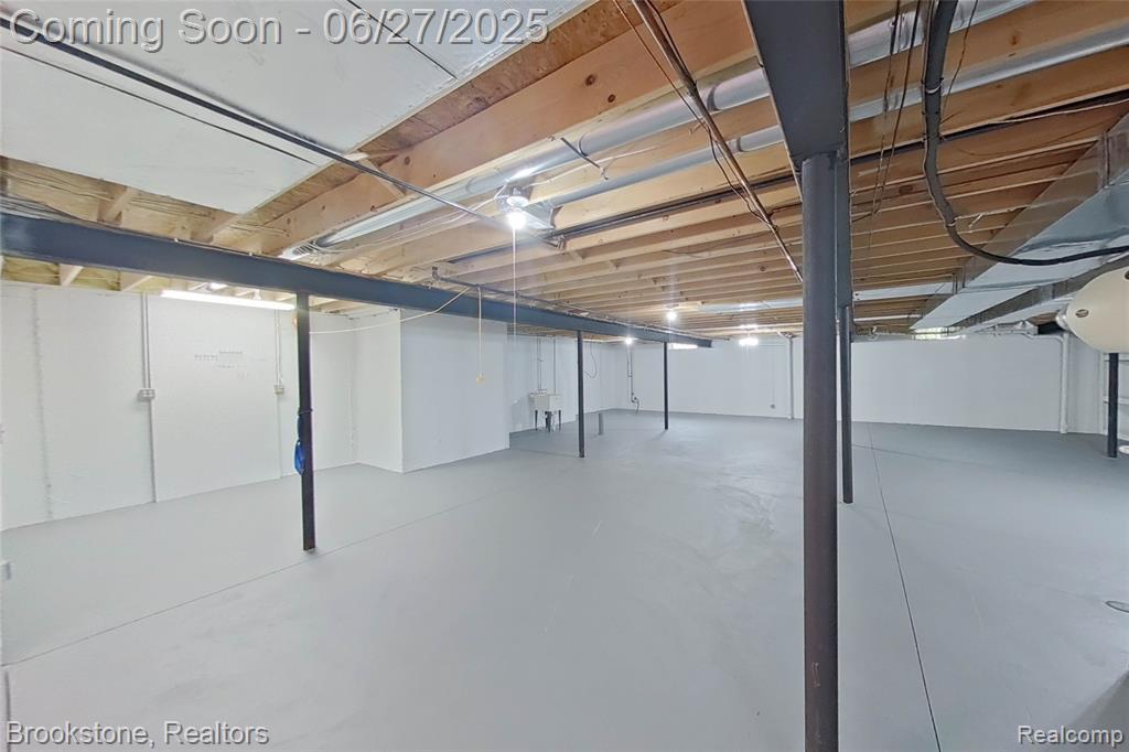 47324 Labana Drive, Canton, MI 48187 — Photo 17