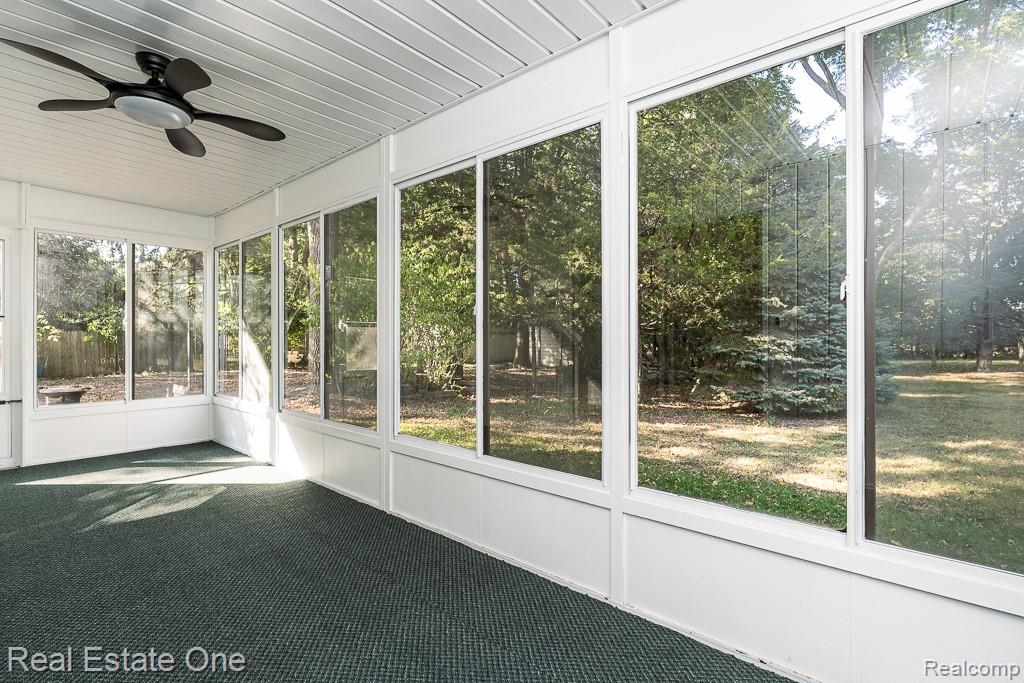 751 Troywood Drive, Troy, MI 48083 — Photo 19