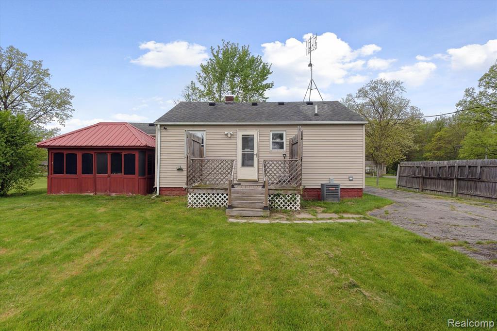 7244 Neff Road, Mount Morris, MI 48458 — Photo 24