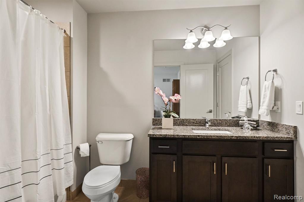 4903 PARK MANOR Drive, Troy, MI 48098 — Photo 40
