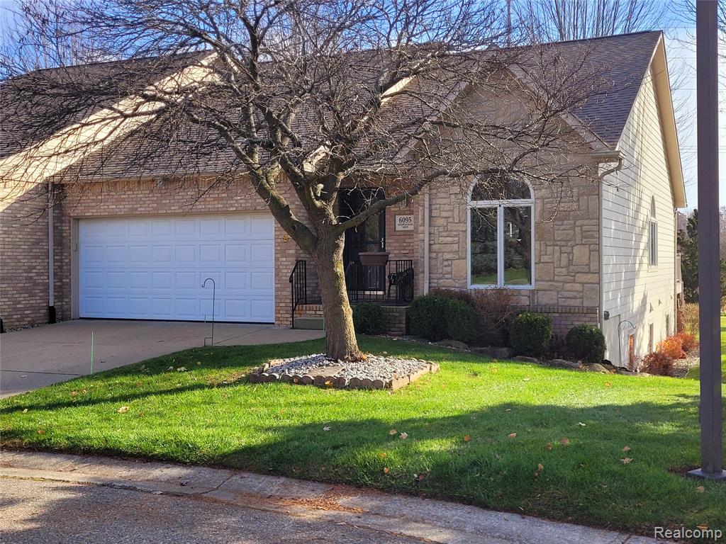 6095 Steeplechase Drive, Grand Blanc, MI 48439 — front exterior