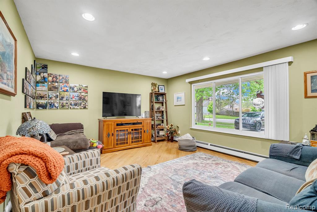 22655 W Main Street, Armada, MI — Photo 10